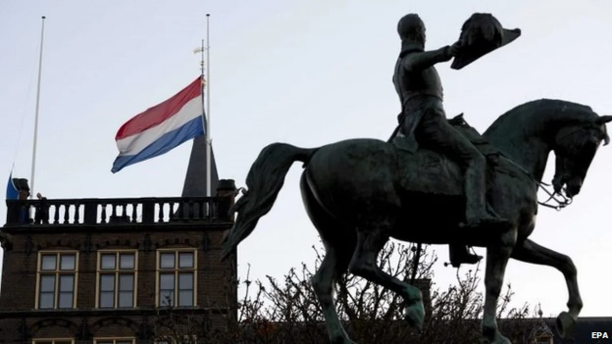 MH17 Dutch memorial day: Victims honoured in Amsterdam