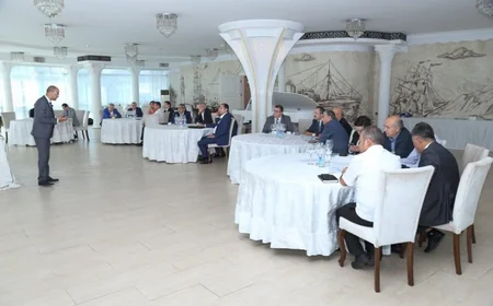 Azərbaycan Xəzər Dəniz Gəmiçiliyinin rəhbər şəxsləri üçün təlim keçirilib