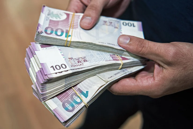 Sahibkarlıqla məşğul olan fiziki şəxslərin banklardakı depozitləri 2% azalıb