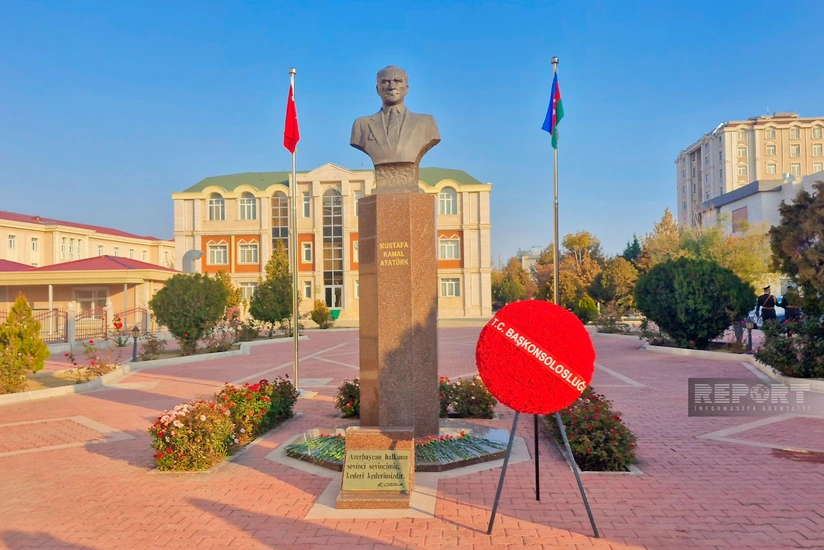 Naxçıvanda Atatürkün xatirəsi anılıb