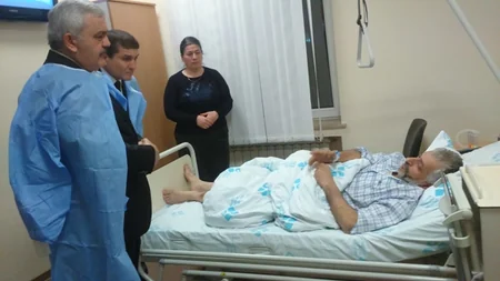 SOCAR prezidenti Mərkəzi Neftçilər Xəstəxanasında müalicə alan neftçilərə baş çəkib - ƏLAVƏ OLUNUB