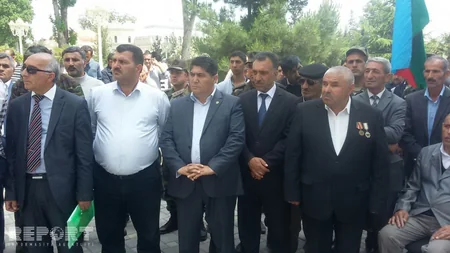 İgidliyə görə ​medalı şəhidin atasına təqdim edilib