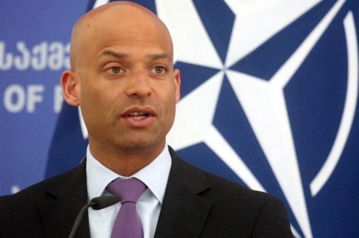 NATO rəsmisi: Qarabağ münaqişəsi yalnız sülh yolu ilə həll oluna bilər
