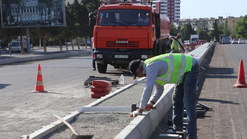 Nizami rayonu ərazisində avtomobil yollarının yenidən qurulmasına 3 milyon manat ayrılıb