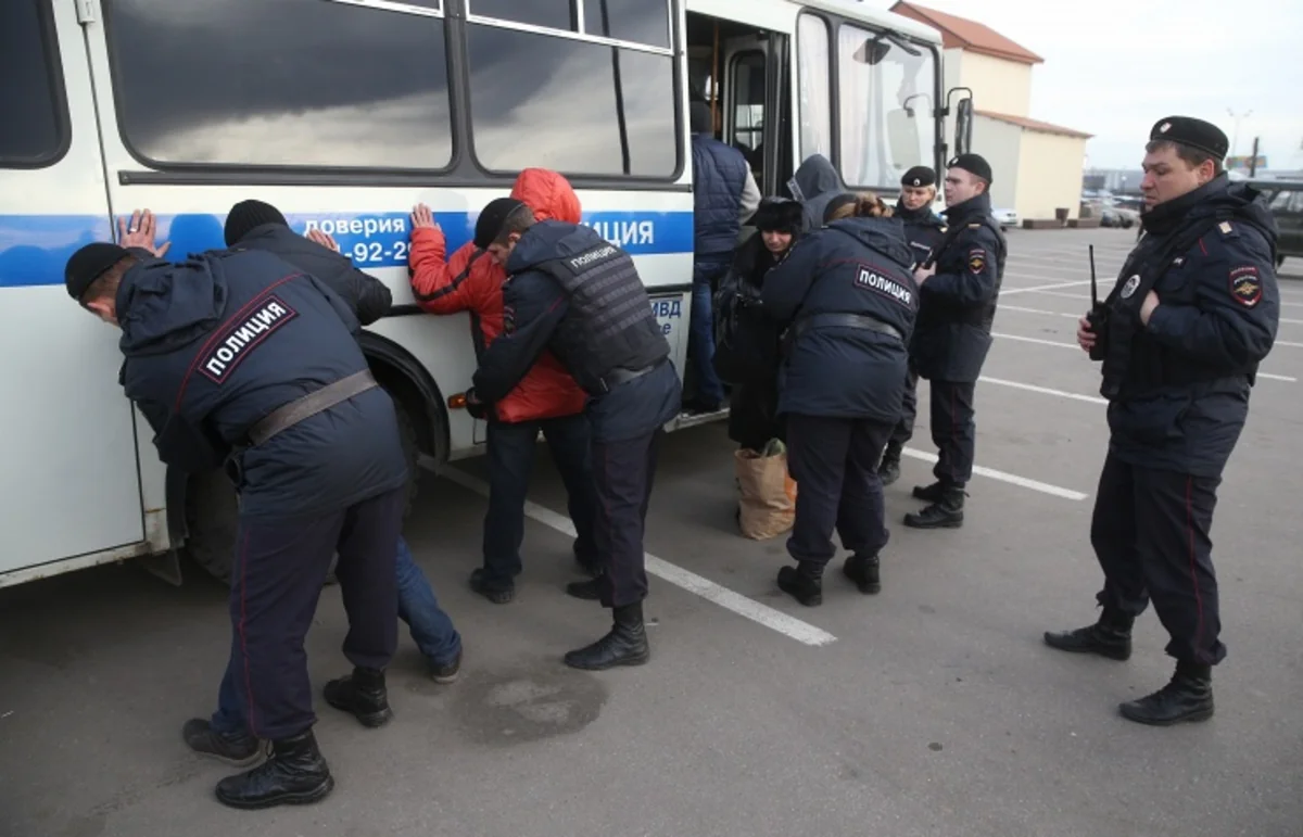 В ходе проверки Москворецкого рынка задержаны азербайджанцы