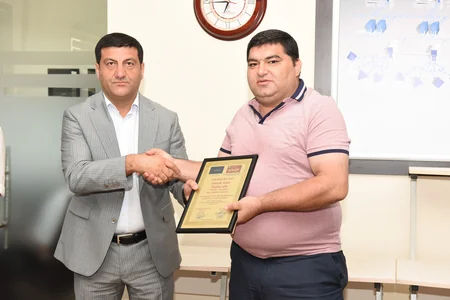 “Report”un əməkdaşı energetika sahəsindən yazan jurnalistlər arasında birinci olub