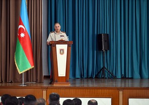 Baş Qərargah rəisi Heydər Əliyev adına Hərbi İnstitutda olub