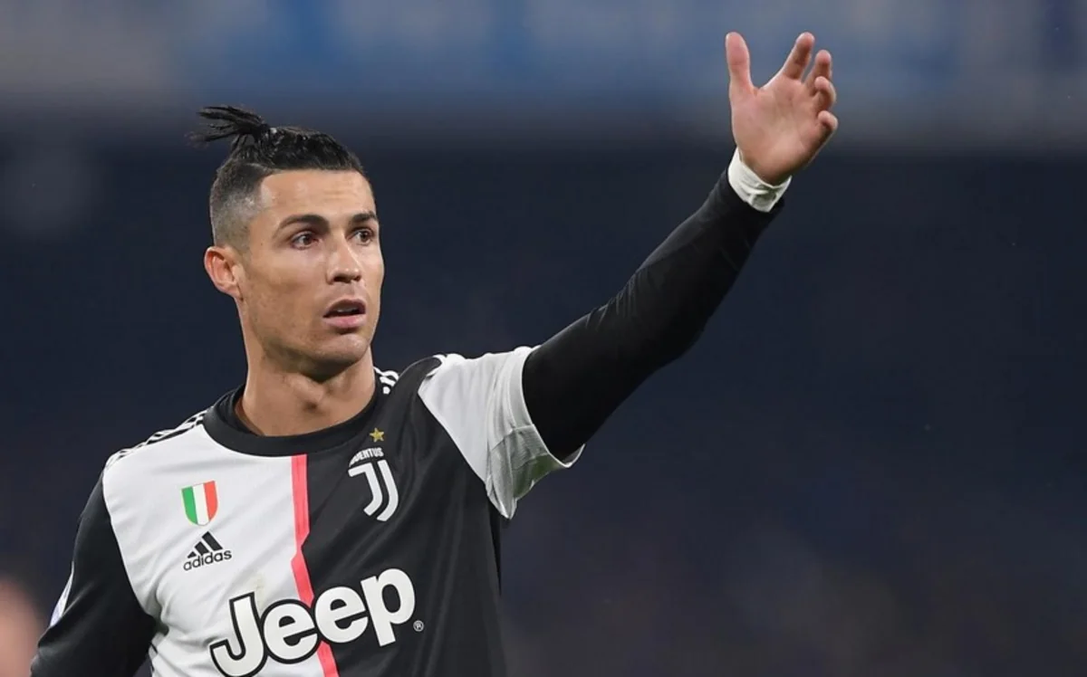 Mançester Yunayted Ronaldunu geri qaytarmaq istəyir