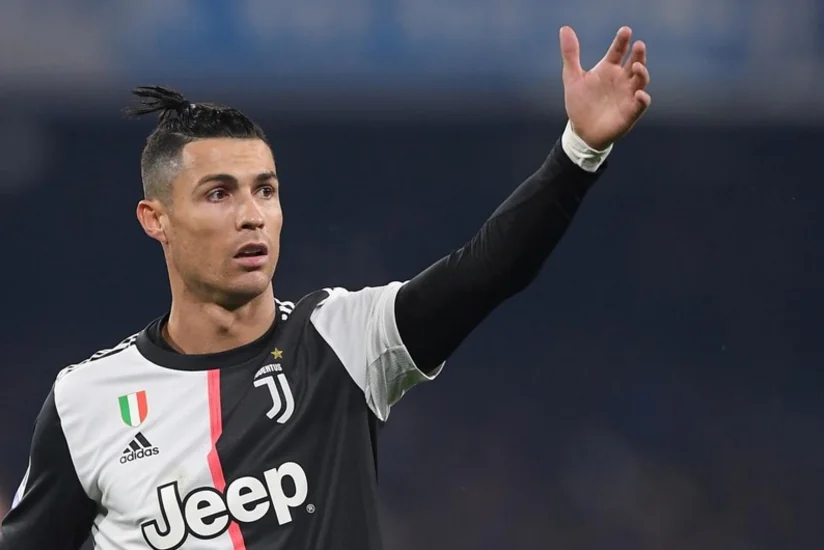 Mançester Yunayted Ronaldunu geri qaytarmaq istəyir