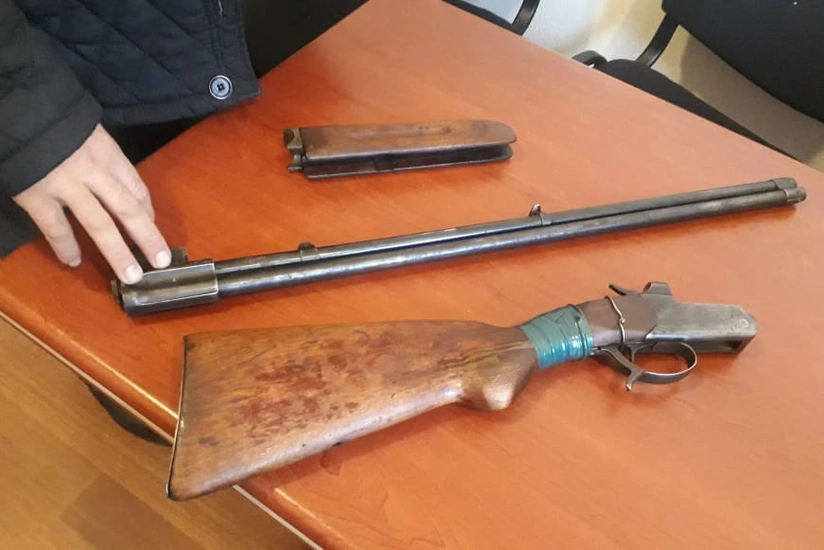 Samuxda silahlı şəxs saxlanıldı