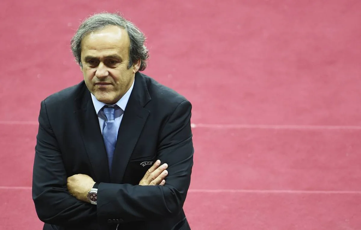 Platini UEFA-dan əməkhaqqı borcunu tələb edir