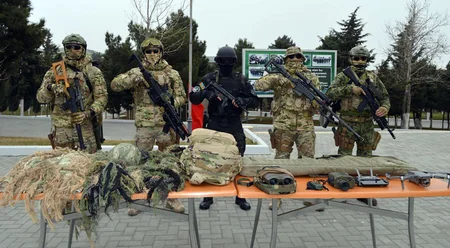Hərbi liseydə orta ümumtəhsil məktəblərinin hərbi rəhbərləri ilə toplantı keçirilib