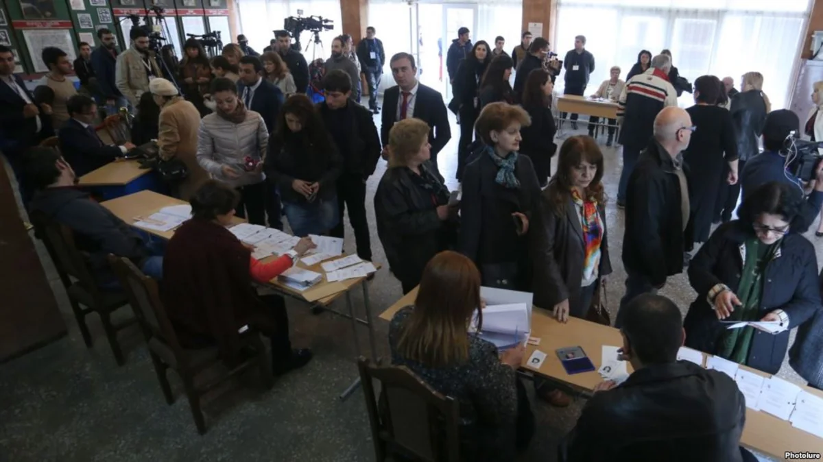 Armenia consigned to pro-Russian billionaires - COMMENT