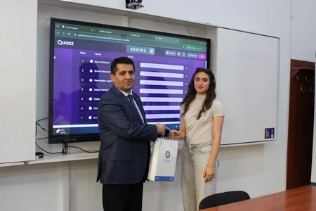 ADIF Azərbaycan Dövlət İqtisad Universitetində təlim keçib