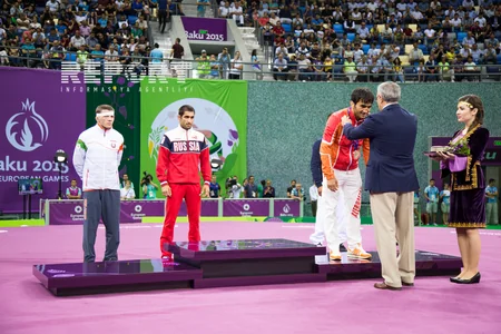 Azərbaycanlı güləşçi Bakı 2015də bürünc medal qazanıb