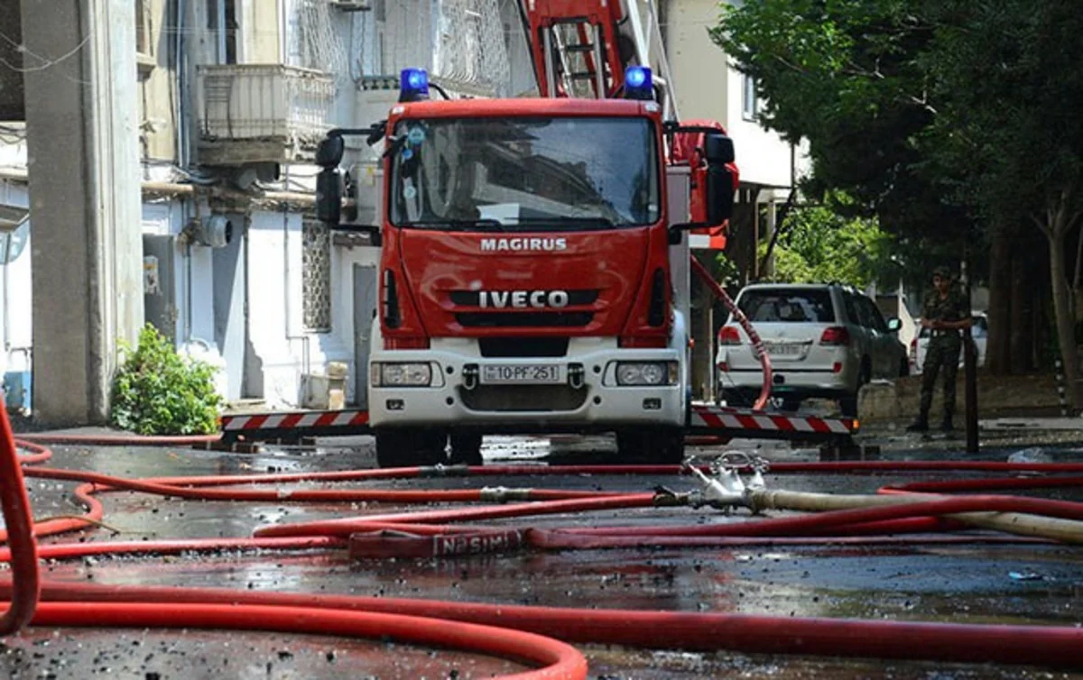 Bakının mərkəzində restoranda yanğın olub