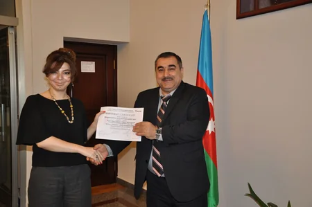 SOCAR-ın əməkdaşlarına sertifikatlar təqdim edilib