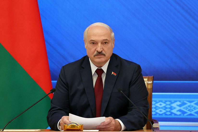 Lukashenko beats his own record for longest conversation with audience