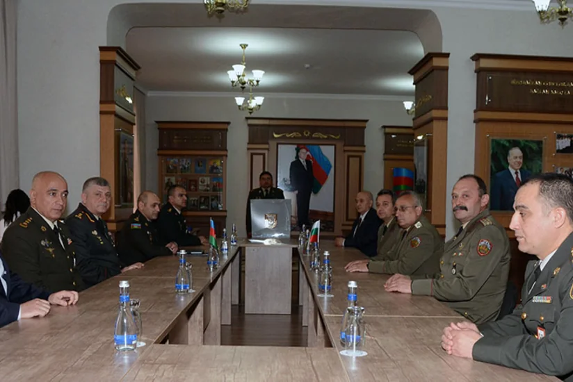 Подписан документ по сотрудничеству между военными академиями Азербайджана и Болгарии