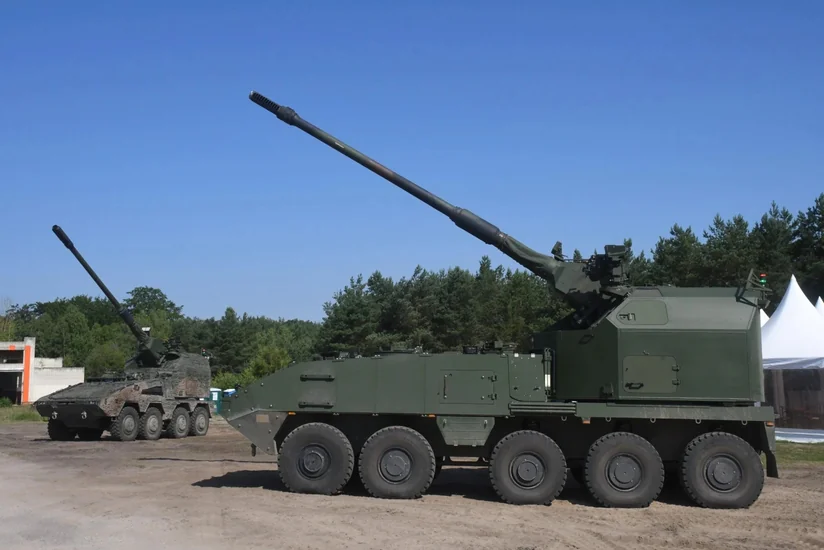 Немецкий концерн KNDS представил новые гаубицы