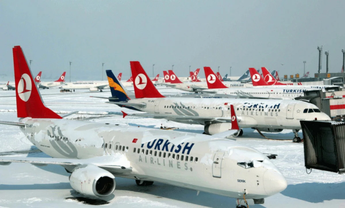 ​İstanbuldan Bakıya olan aviareyslər ləğv edilib