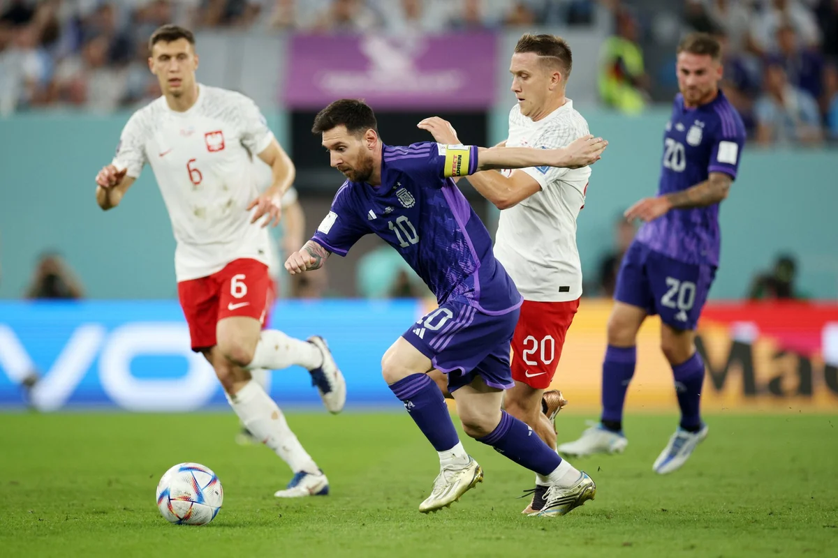 DÇ-2022: Argentina və Polşa yığmaları 1/8 finala vəsiqə qazanıb