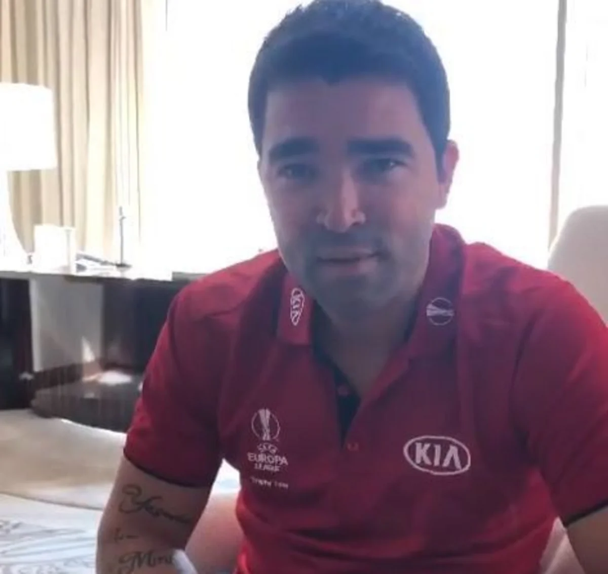 Məşhur futbolçu Bakıdan Çelsi azarkeşlərinə çağırış edib - VİDEO