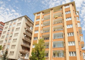 Жилье в старых зданиях дешевеет, в новостройках - растет в цене