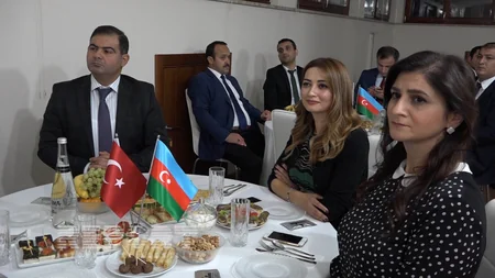 İstanbulda yaşayıb fəaliyyət göstərən azərbaycanlı ziyalılarla görüş keçirilib - FOTO