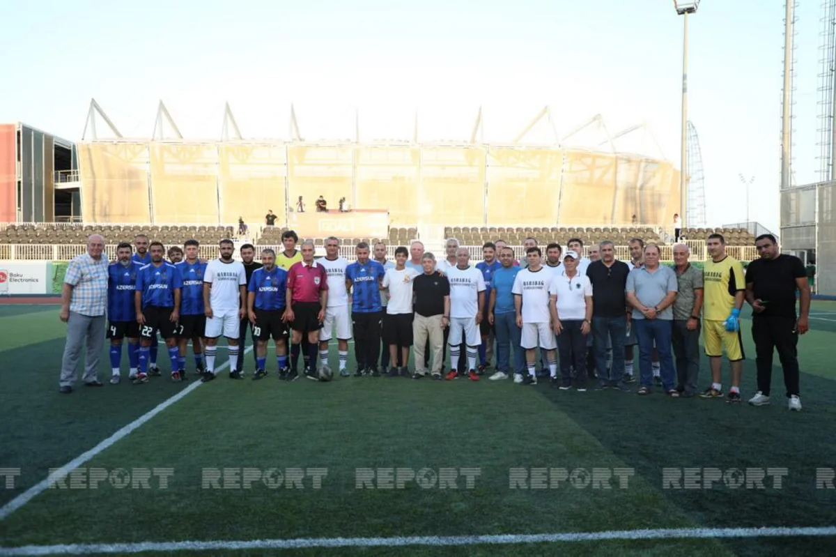 Futbol veteranları arasında Qarabağ Azərbaycandır! şüarı ilə oyun keçirilib