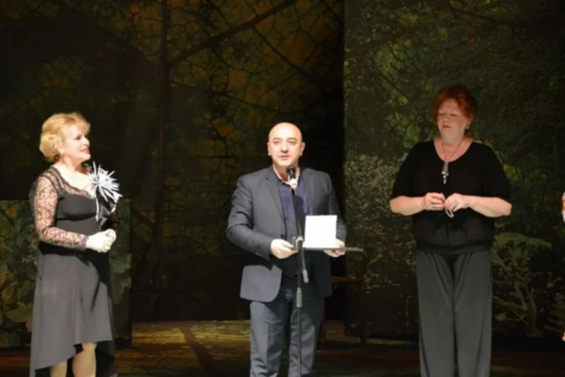 Gənc Tamaşaçılar Teatrının aktyoru beynəlxalq festivalın qalibi olub