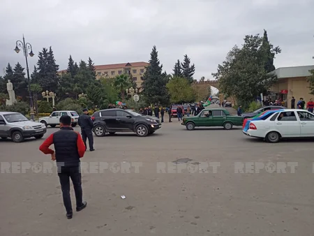 Cəlilabad və Biləsuvar sakinləri qələbəni qeyd edir