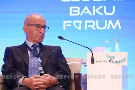 Bakı Forumu: “Qlobal dünya nizamına təhdidlər” mövzusunda panel iclası keçirilib