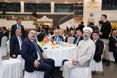 Dini Komitə İğdırda iftar mərasimi təşkil edib