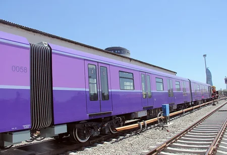 Bakıya daha dörd yeni metro qatarı gətirilib