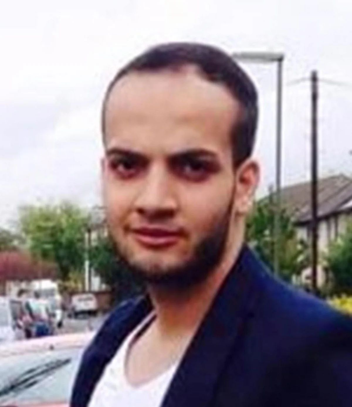 One of two suspects in London tube bombing identified