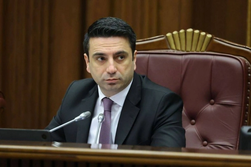 Alen Simonyan: Cənubi Qafqazda daha müharibə olmayacaq