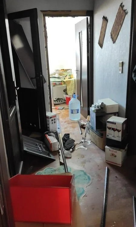 Bakıda çoxmərtəbəli binada partlayış olub, xəsarət alan var