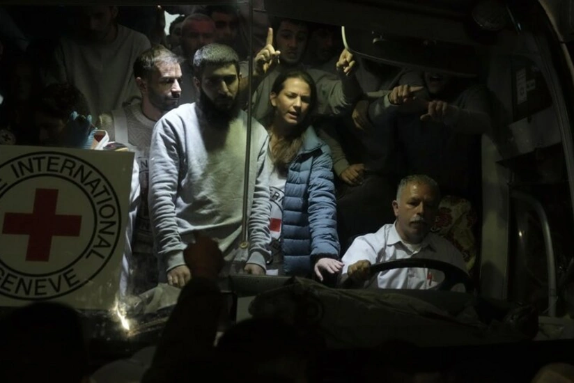 Hamas, Israel mutually release several more hostages