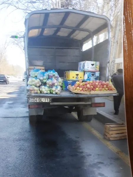 Mingəçevirdə qanunsuz küçə ticarəti ilə məşğul olanlar cərimələnib