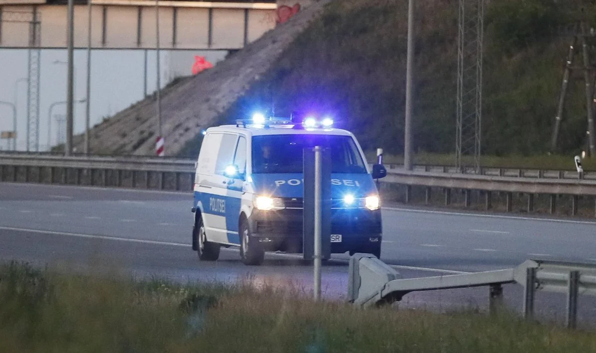 İspaniyada polis avtomobili 3 piyadanı vurub