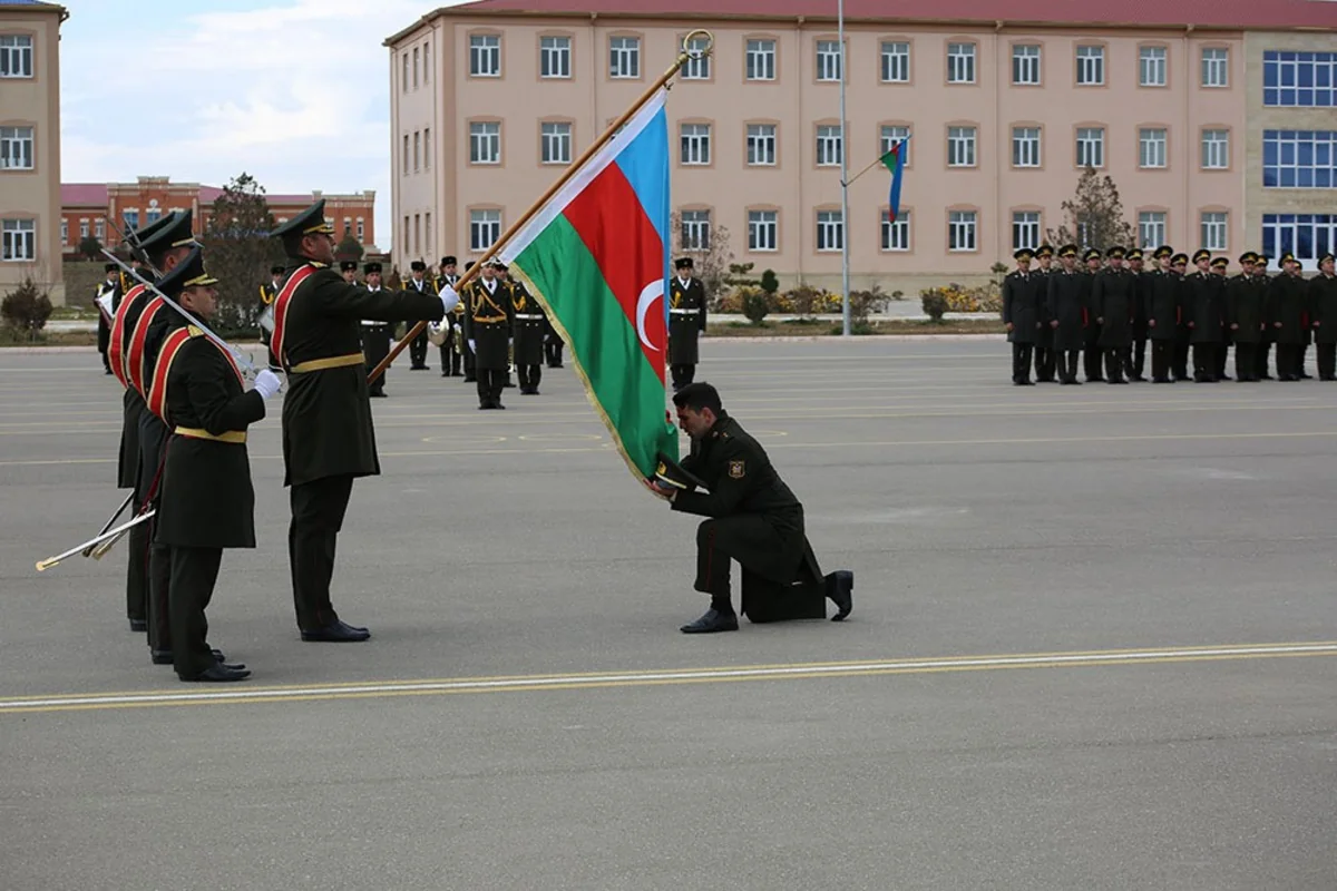 Əlahiddə Ümumqoşun Orduda zabit hazırlığı kursunu bitirən məzunlara sertifikatlar təqdim edilib - FOTO - VİDEO