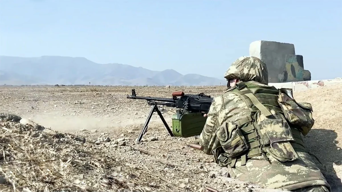 Müdafiə Nazirliyi həftəlik icmalını təqdim edib