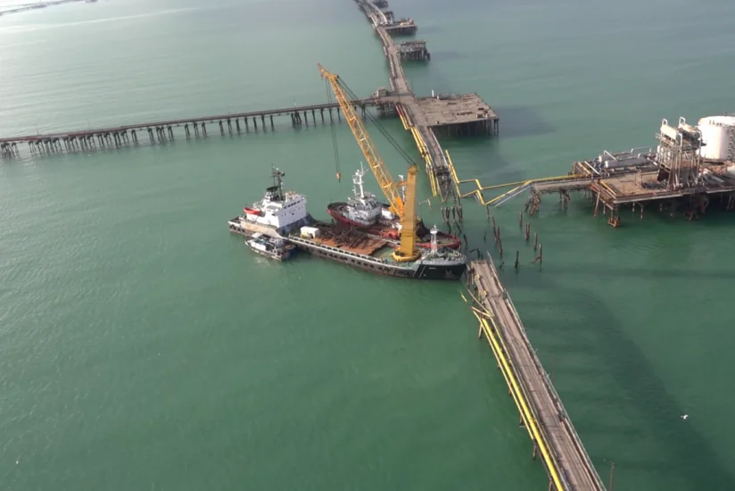 Hava şəraitinin yaxşılaşması ilə əlaqədar neftçilərin axtarışlarına yenidən kiçik gəmilər cəlb edilib