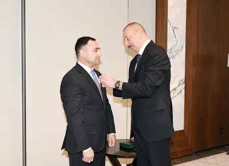 Prezident Ukraynada insanları xilas edən Sabir və Umud Şirinov qardaşlarına “İgidliyə görə” medalını təqdim edib - YENİLƏNİB