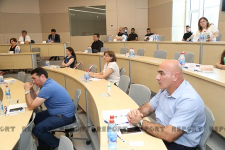 “Mediada islahatlara doğru” mövzusunda seminarlar davam edir