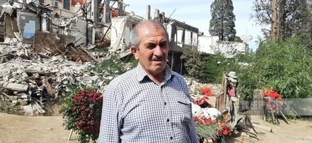 Ailəsinin dörd üzvü şəhid olan Gəncə sakini: Dağıntılardan sağ çıxdığım üçün sevinə bilmirəm