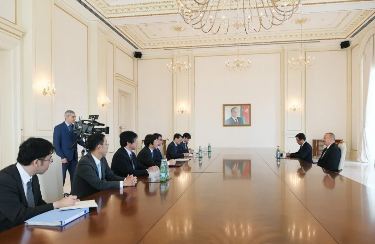 President Ilham Aliyev receives Japanese Foreign Minister