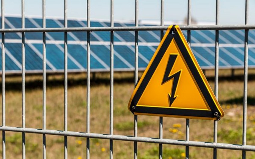 Cəlilabadda məktəbdə şagirdi elektrik cərəyanı vuraraq öldürüb 
