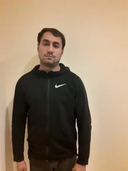 Gəncədə 3 200 manatlıq boyunbağı oğurlandı
